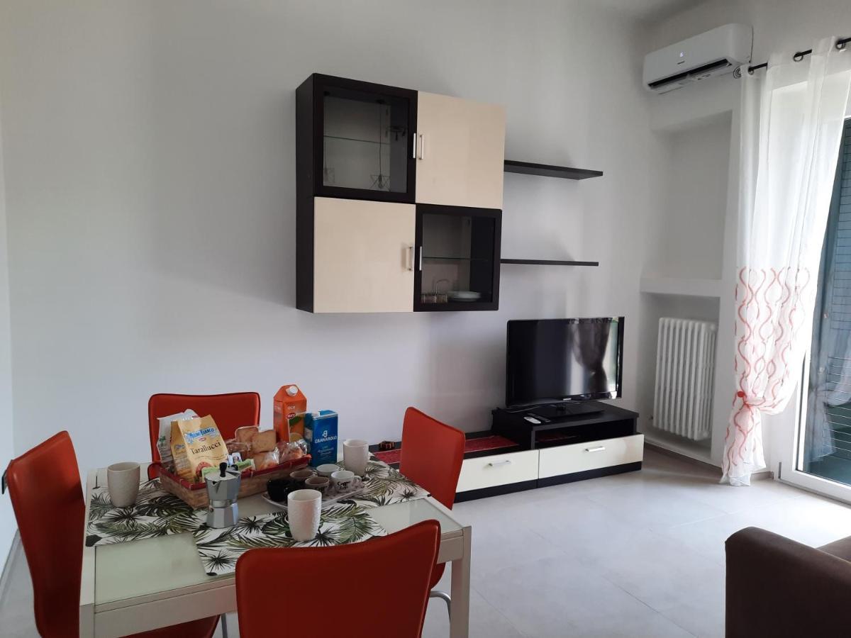 Casa Vacanza Serena Лечче Екстер'єр фото