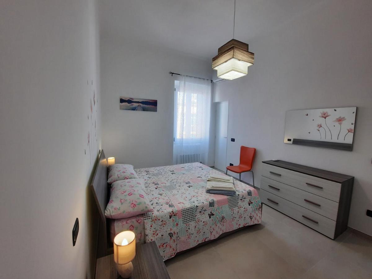 Casa Vacanza Serena Лечче Екстер'єр фото